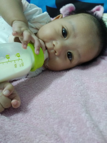 หนูเป็น เด็กหญิงนะคะ