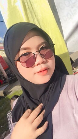 Aprillia Devina profile icon