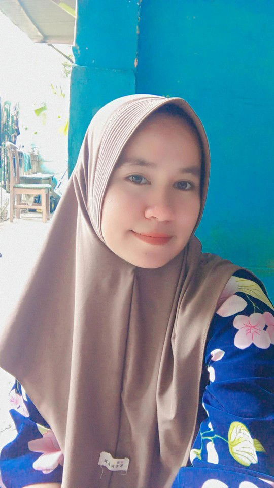 Evi novikasari profile icon