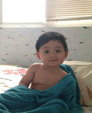 Ade roswanti profile icon