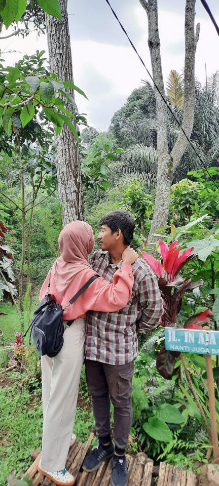 Riyani Nurmawati profile icon