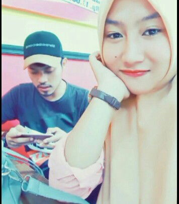 syakila profile icon