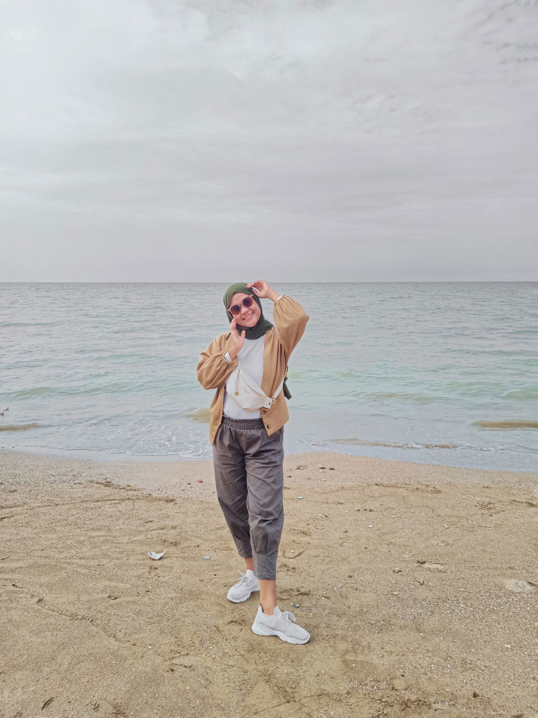 ira jingga profile icon