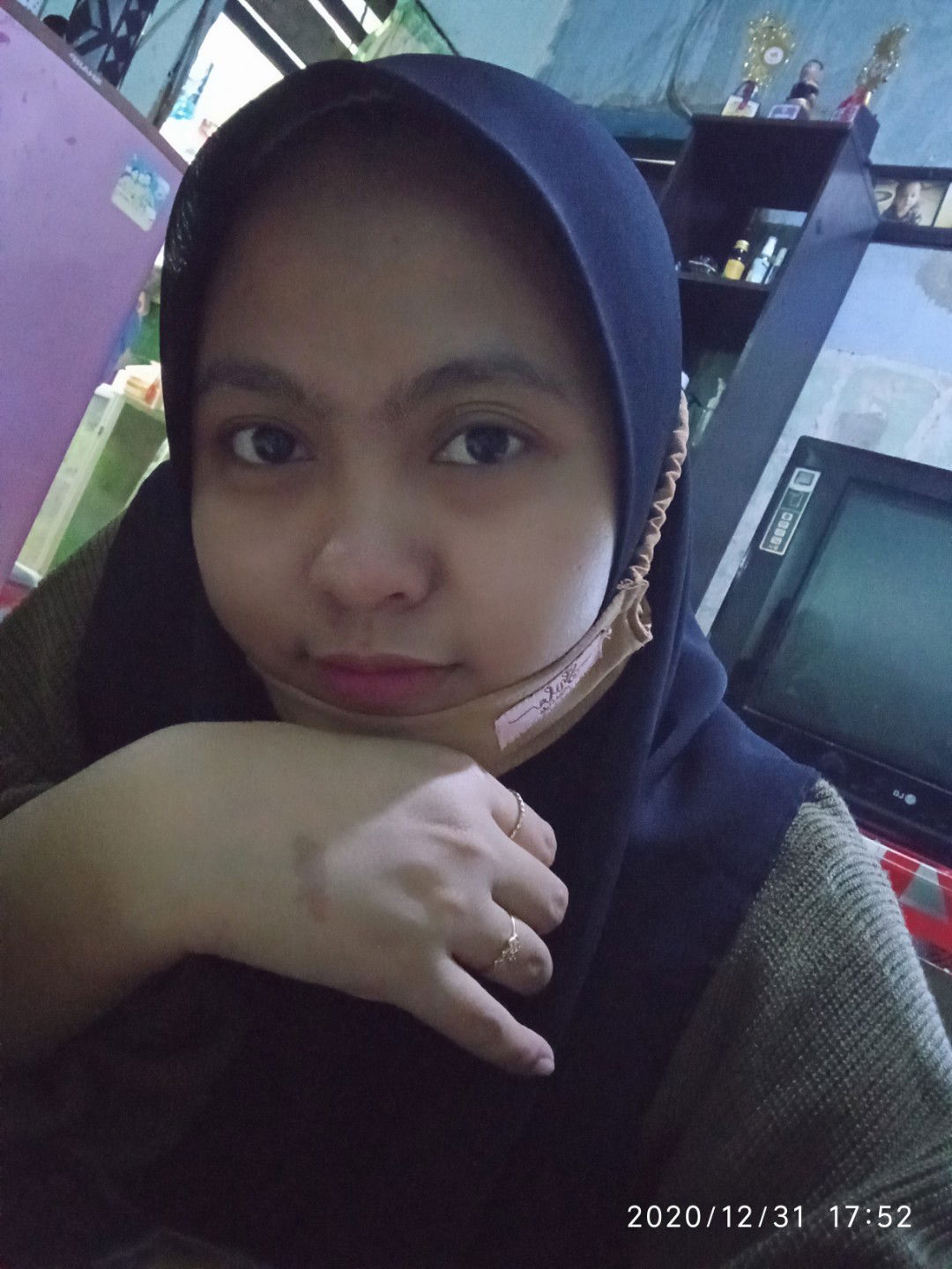 Ika Fitria profile icon