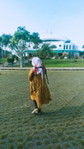 rizky meutia profile icon