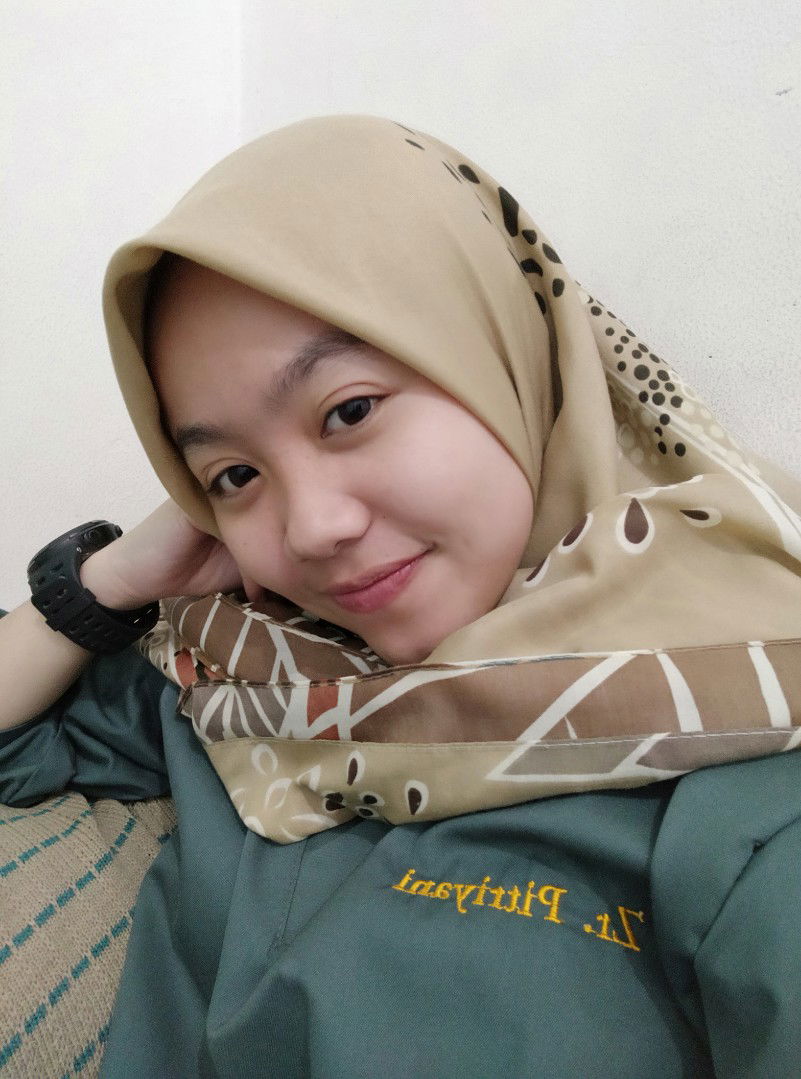 Pitriyani profile icon