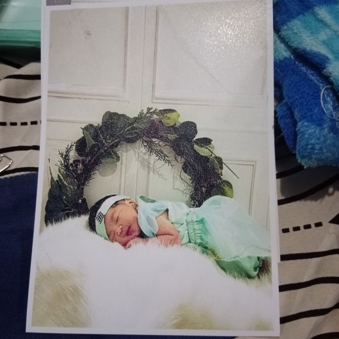 Ajeng Saputri profile icon