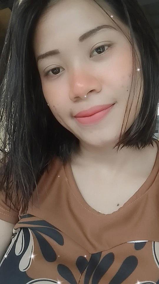 lily agustia profile icon