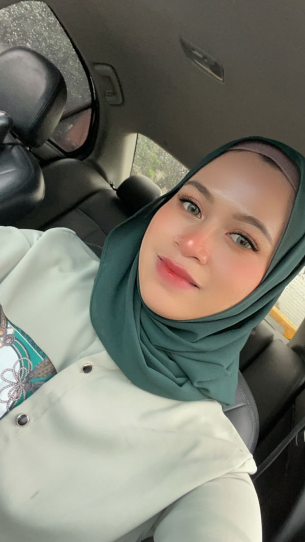 Ezetty Omar profile icon