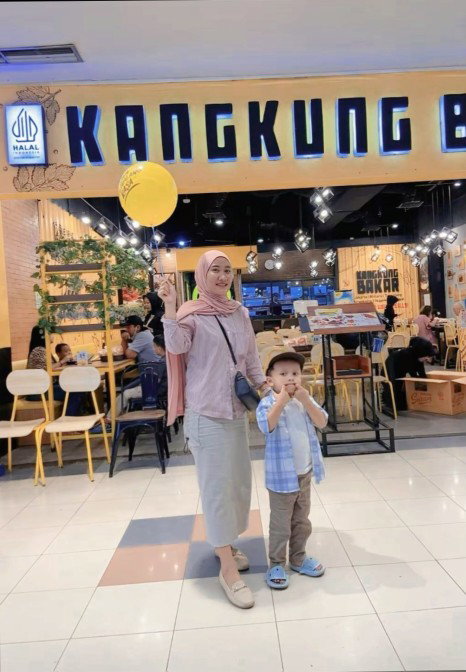 Lisa Rosalina profile icon