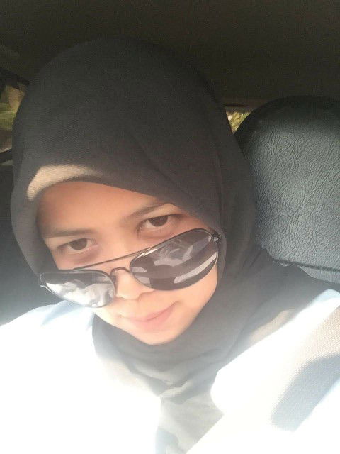 Putri Rahmadani profile icon