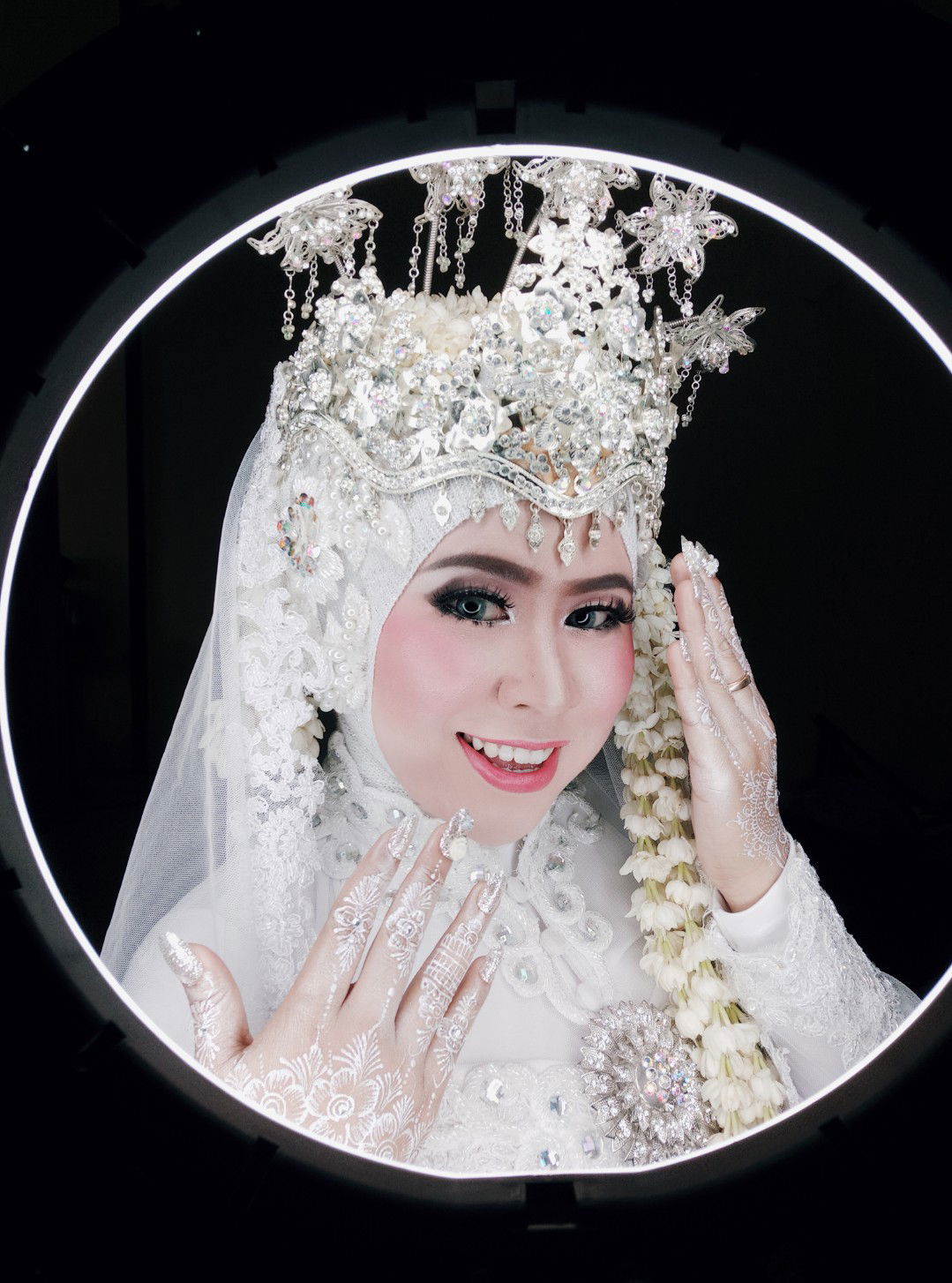 Asti Wulandari profile icon