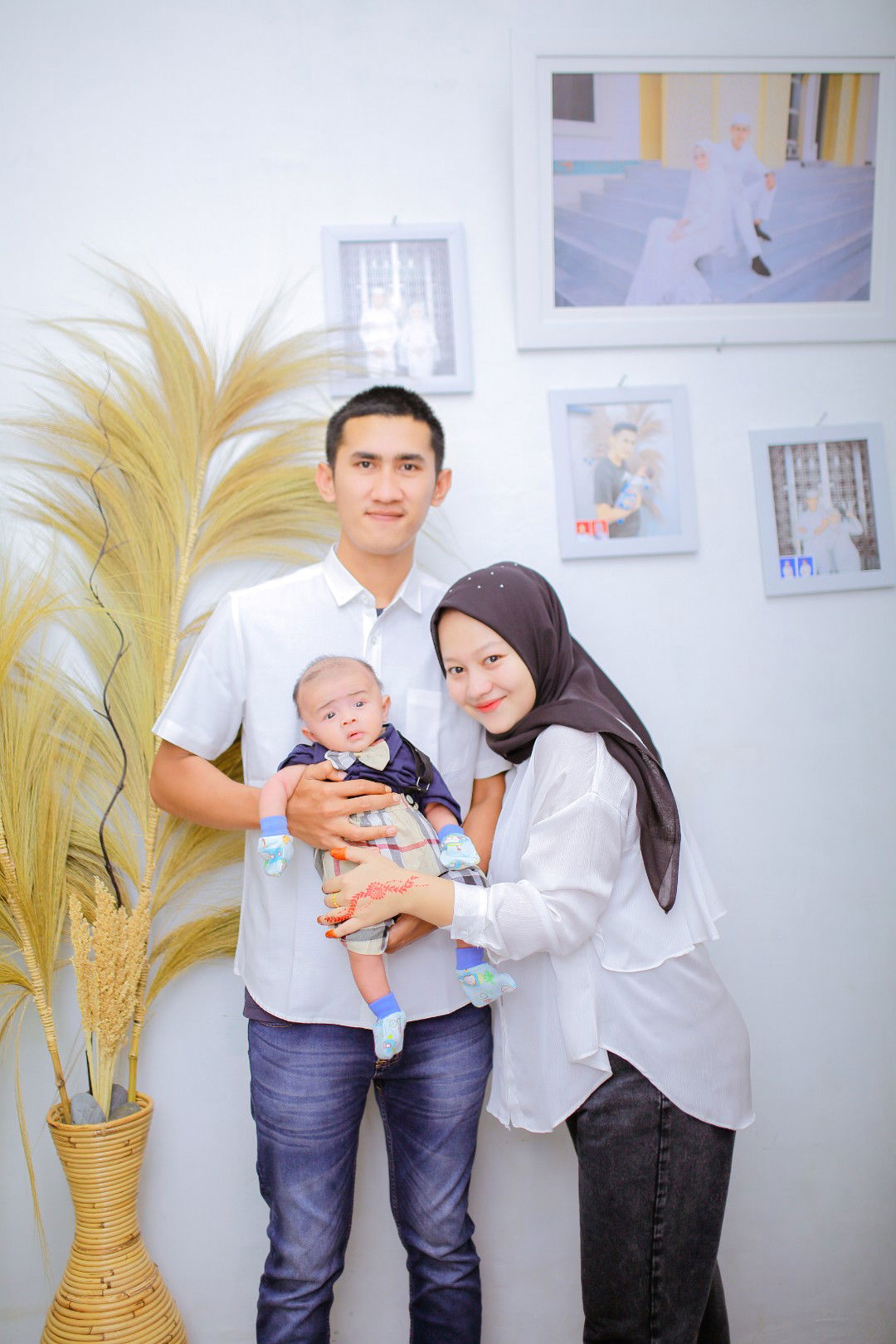 Eka Husniati Ika profile icon