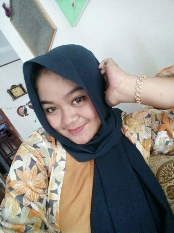 Linta Naziah profile icon