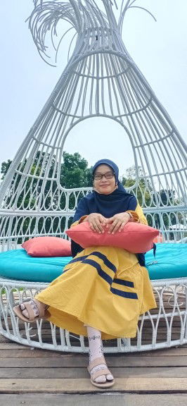 Neneng Nursari profile icon