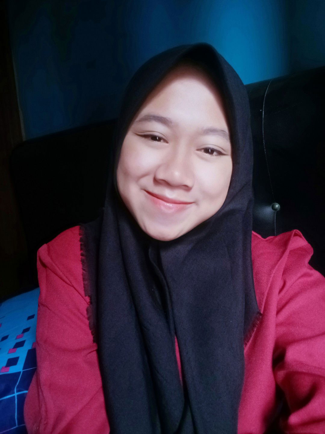 Ninik Nur Hayati profile icon