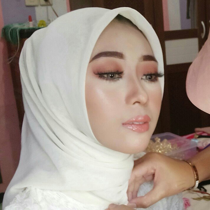 sella nurwinda profile icon