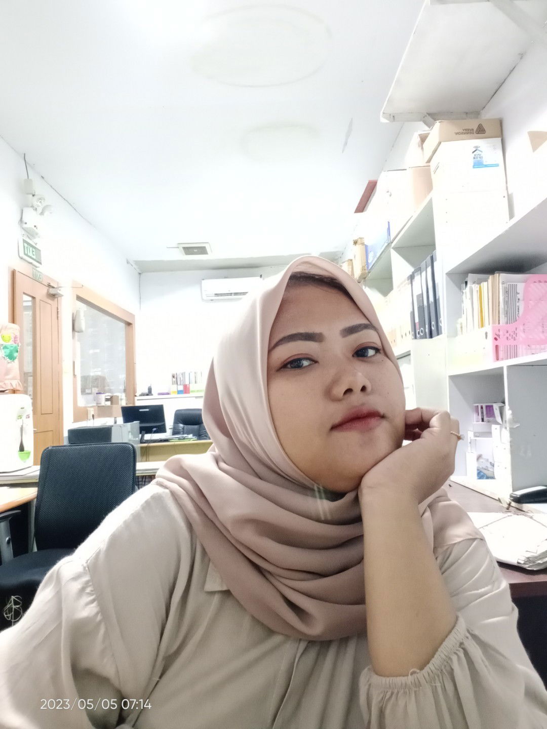 Rahmawati Nur H profile icon