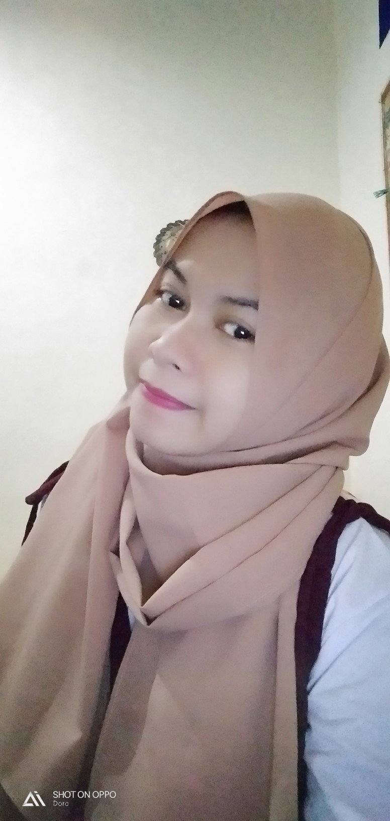 ike wahyuningsih profile icon