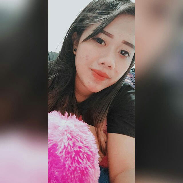 Wiwik meliana profile icon