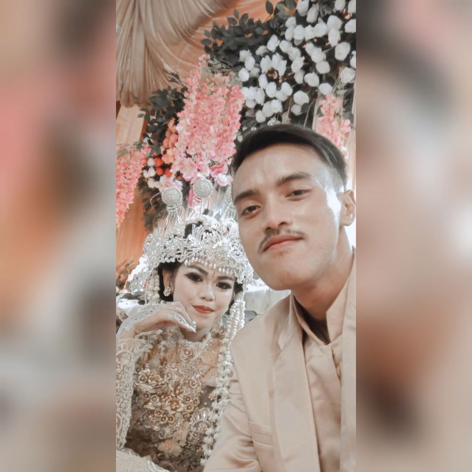 Ria Wibowo30 profile icon