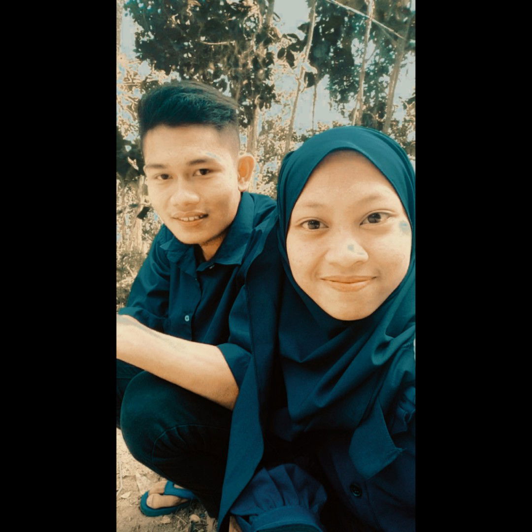 Siti Fatimatul Yaroh profile icon