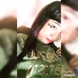 Indri Komalasari profile icon