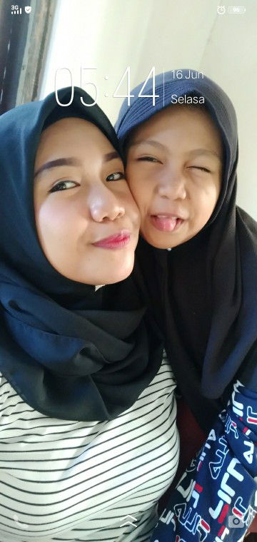 Hana Husnah profile icon