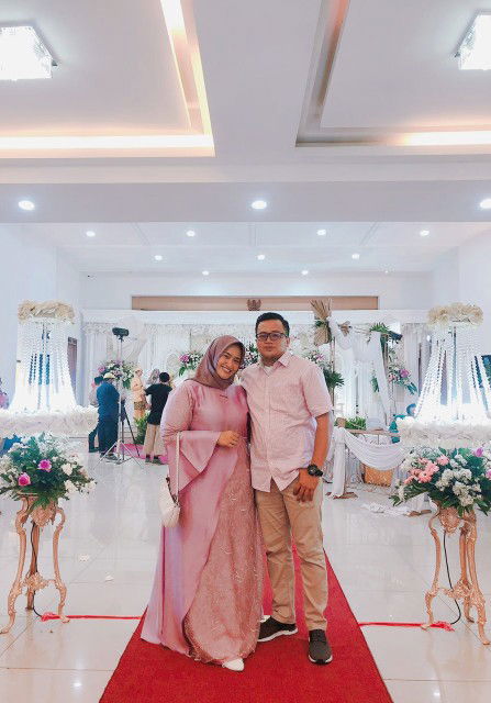 Elena Carfin profile icon