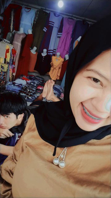 Dwi April profile icon