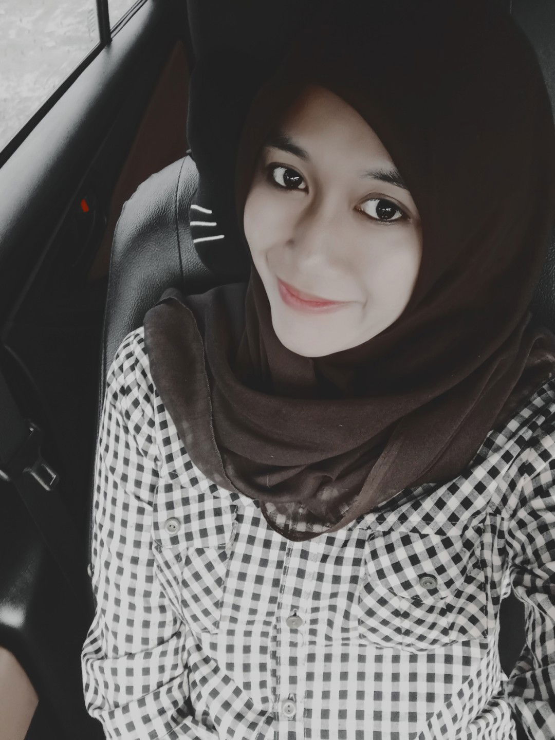 Wati Agnia profile icon