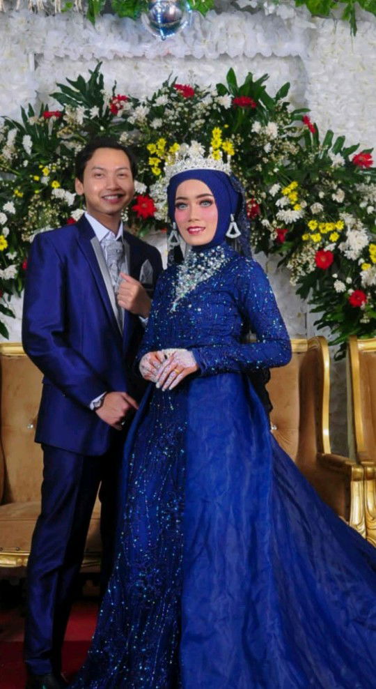 Dessy Arum Sari profile icon