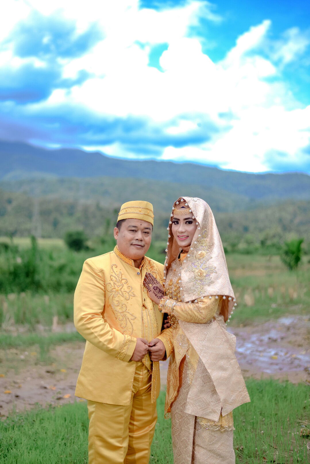 Rosdi Elvina profile icon