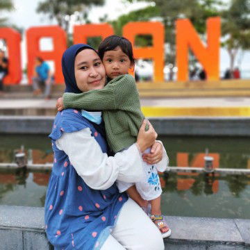 Ema Karlina profile icon