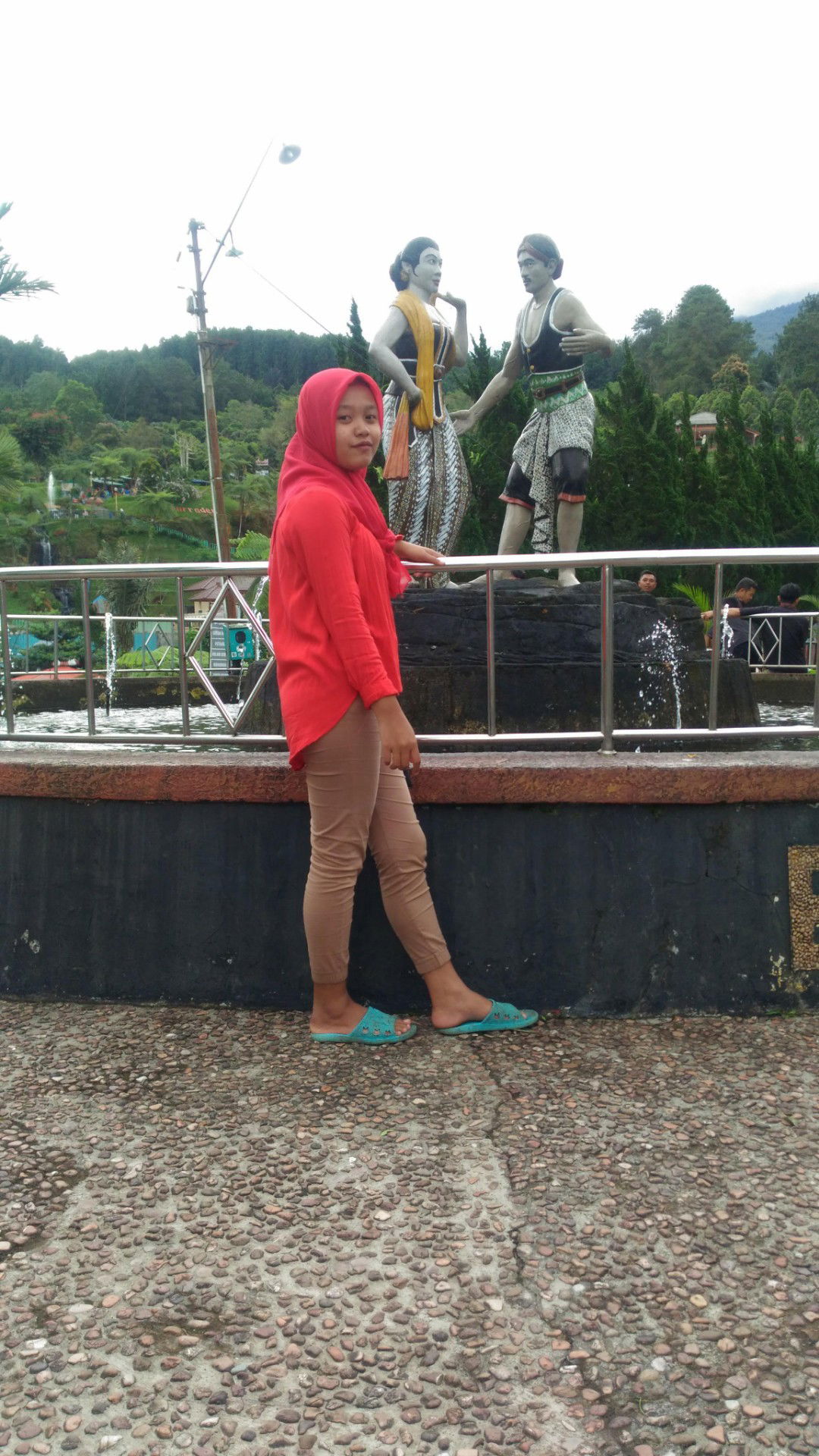 Dhee Tarry profile icon