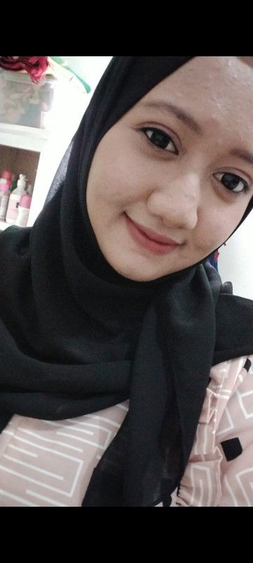 Husna Nurdhin profile icon