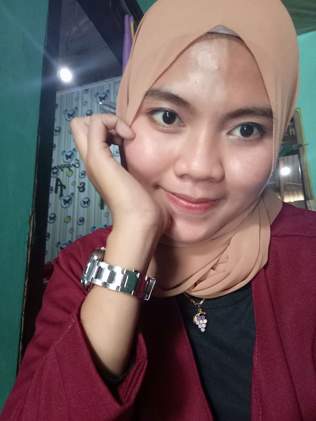 Iis Aisyah profile icon