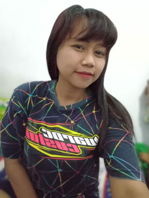 Lusi Dwiagustin profile icon