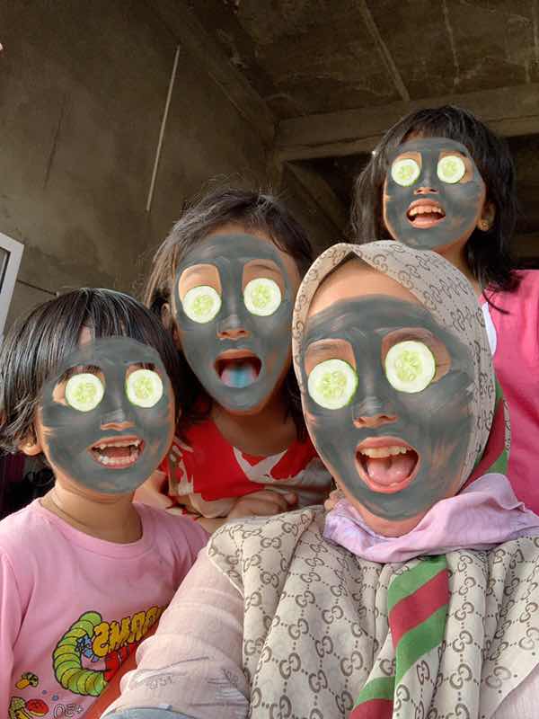 Putri Wahyuningsih profile icon