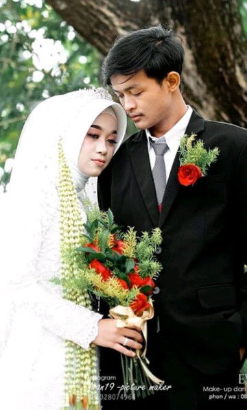 Sri Lestari profile icon