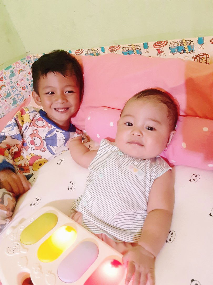 Yessy Aprilya profile icon