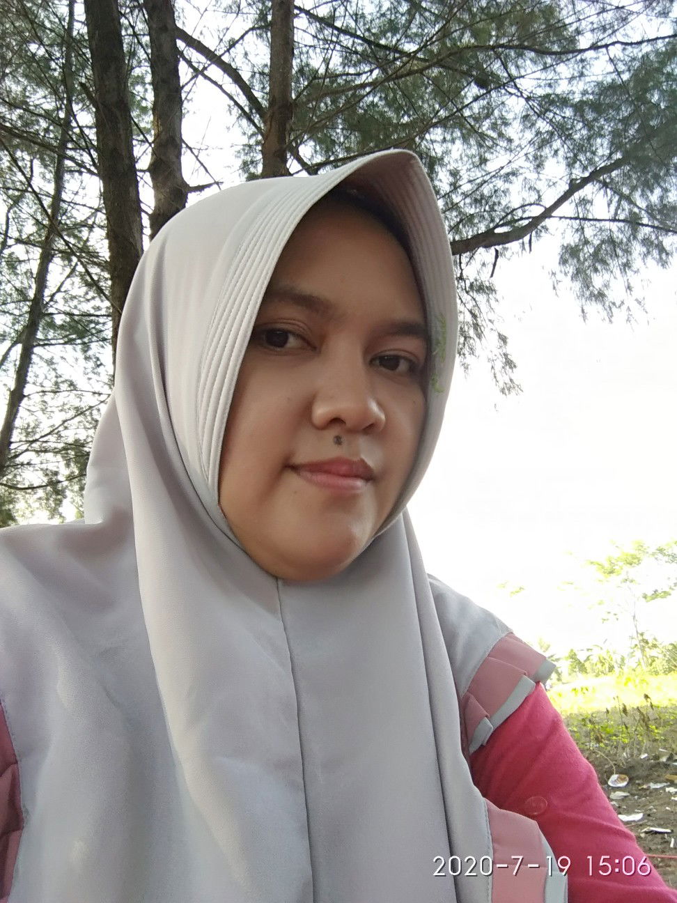 rochyanah profile icon