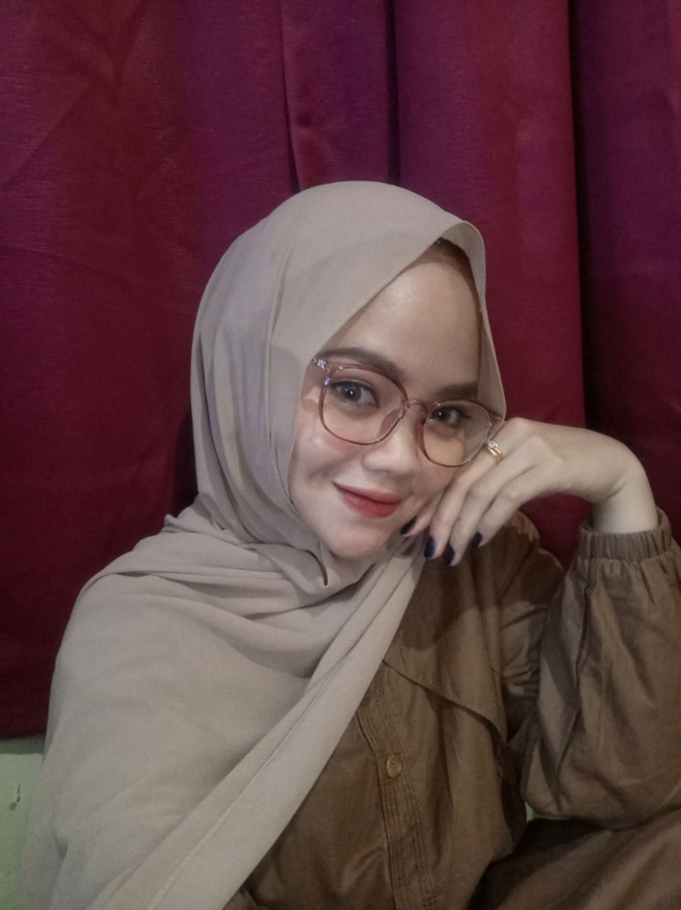 Nazia Herawati profile icon