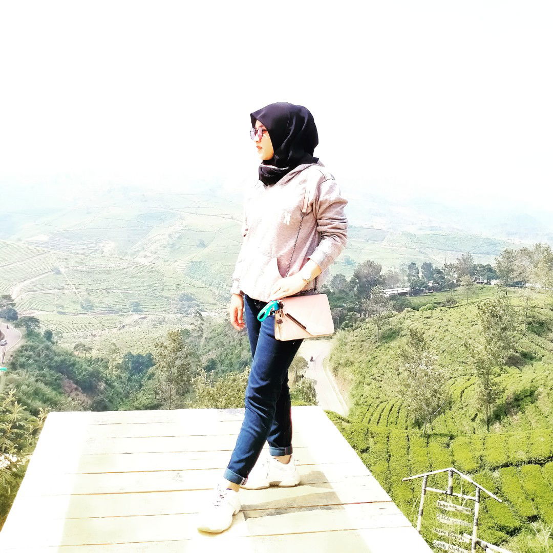 Pebriani Zesi profile icon