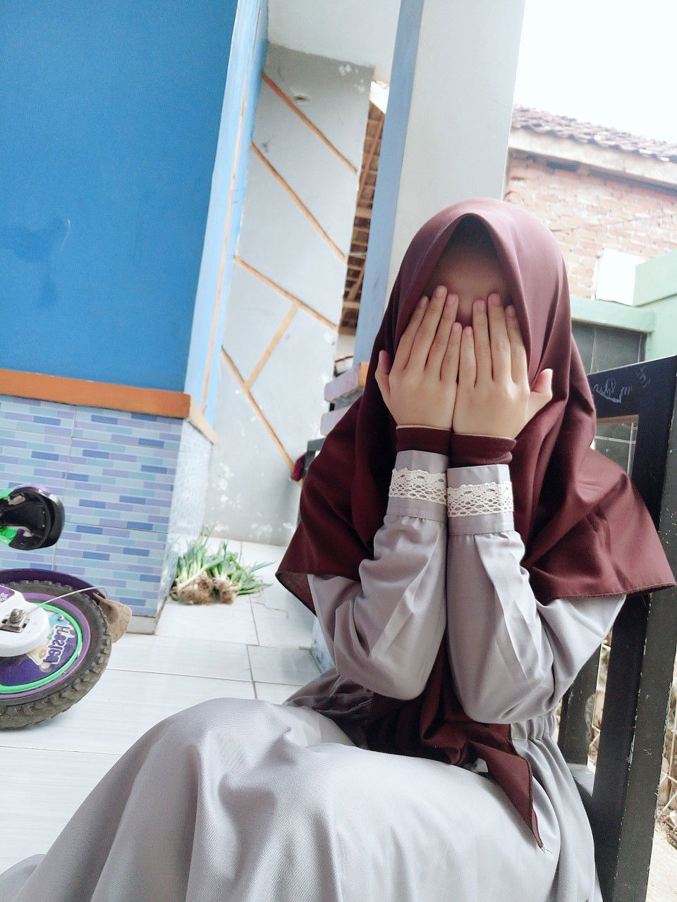 Elis Nawati profile icon