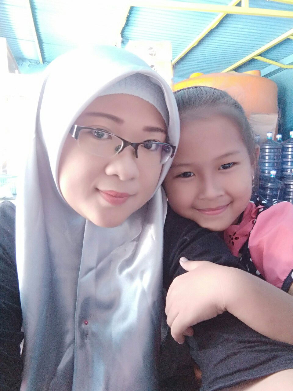 Nurhanti Surabaya profile icon