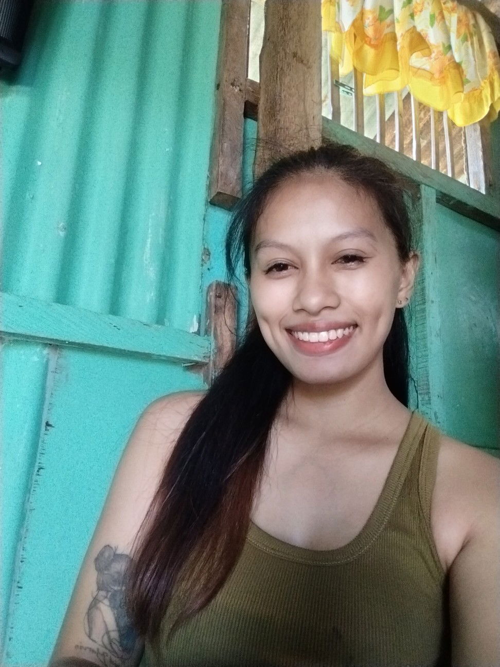 eulyne paredes profile icon