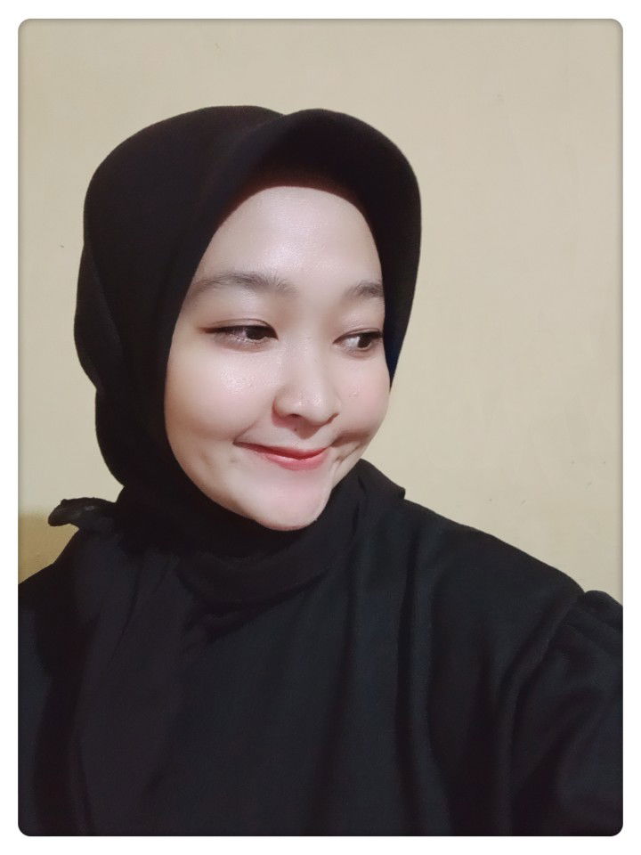 Rika Ariestya Febryna profile icon