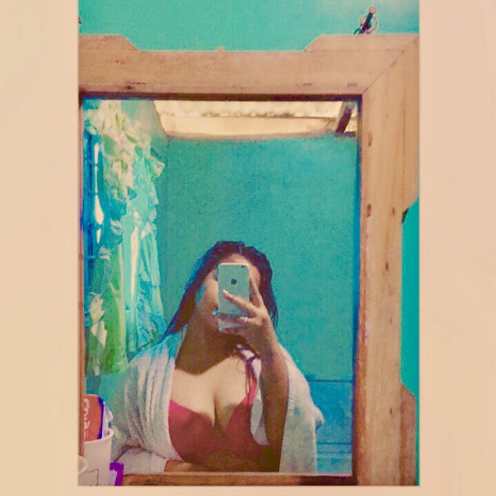 Blessie Amor profile icon