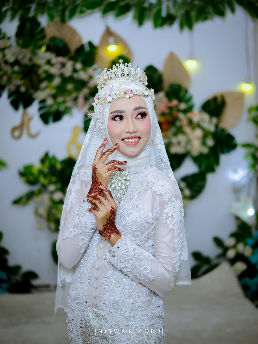 Anis Trisnawati profile icon